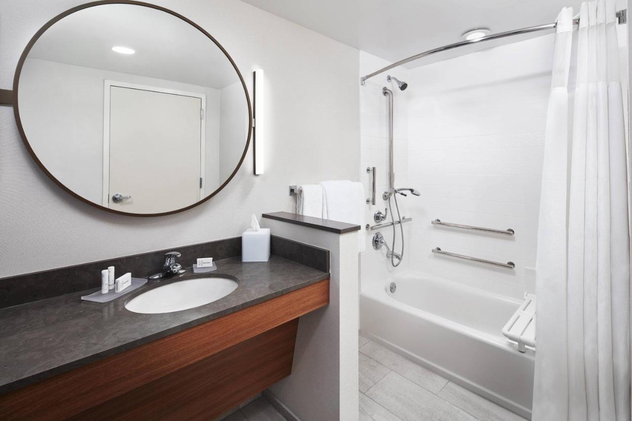 Fairfield Inn & Suites By Marriott Louisville Northeast Extérieur photo